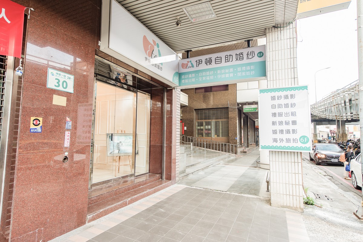 伊頓婚紗高雄店海景婚紗作品